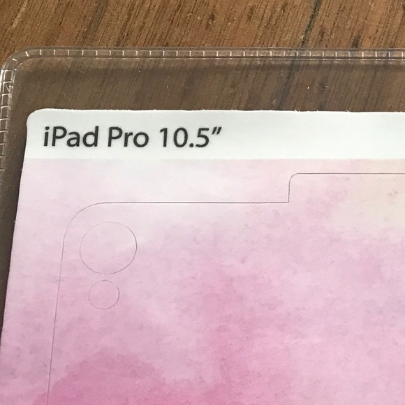 🌺 Host Pick !! 🌺 iPad/iPad Pro 10.5 Pastel Watercolor Skin Cover (vinyl) - Picture 5 of 5